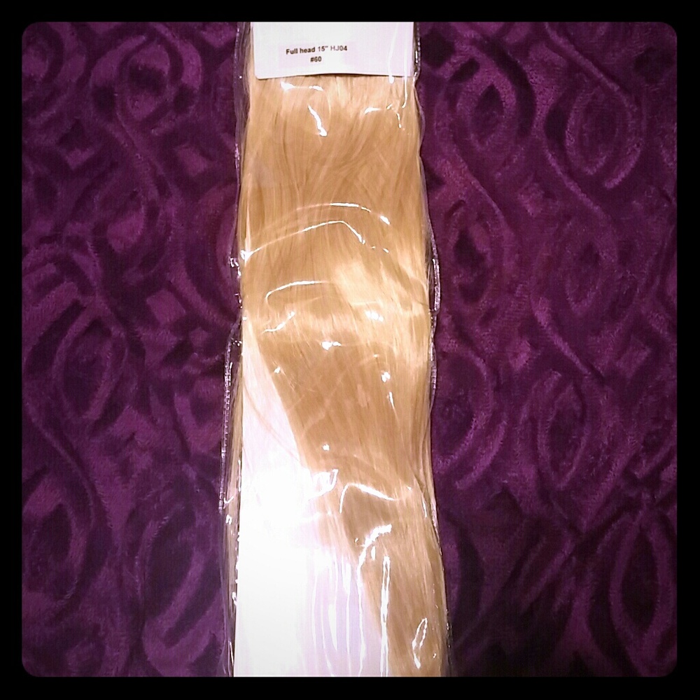 COPY - *NEW* Clip In Blonde Extensions!